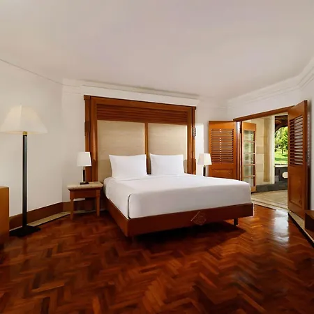 Nusa Dua Beach Hotel And Spa - Handwritten Collection Exterior photo A bedroom at the hotel